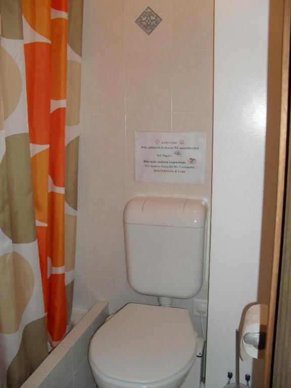 Hotel Edelweiss Flurlingen Екстер'єр фото
